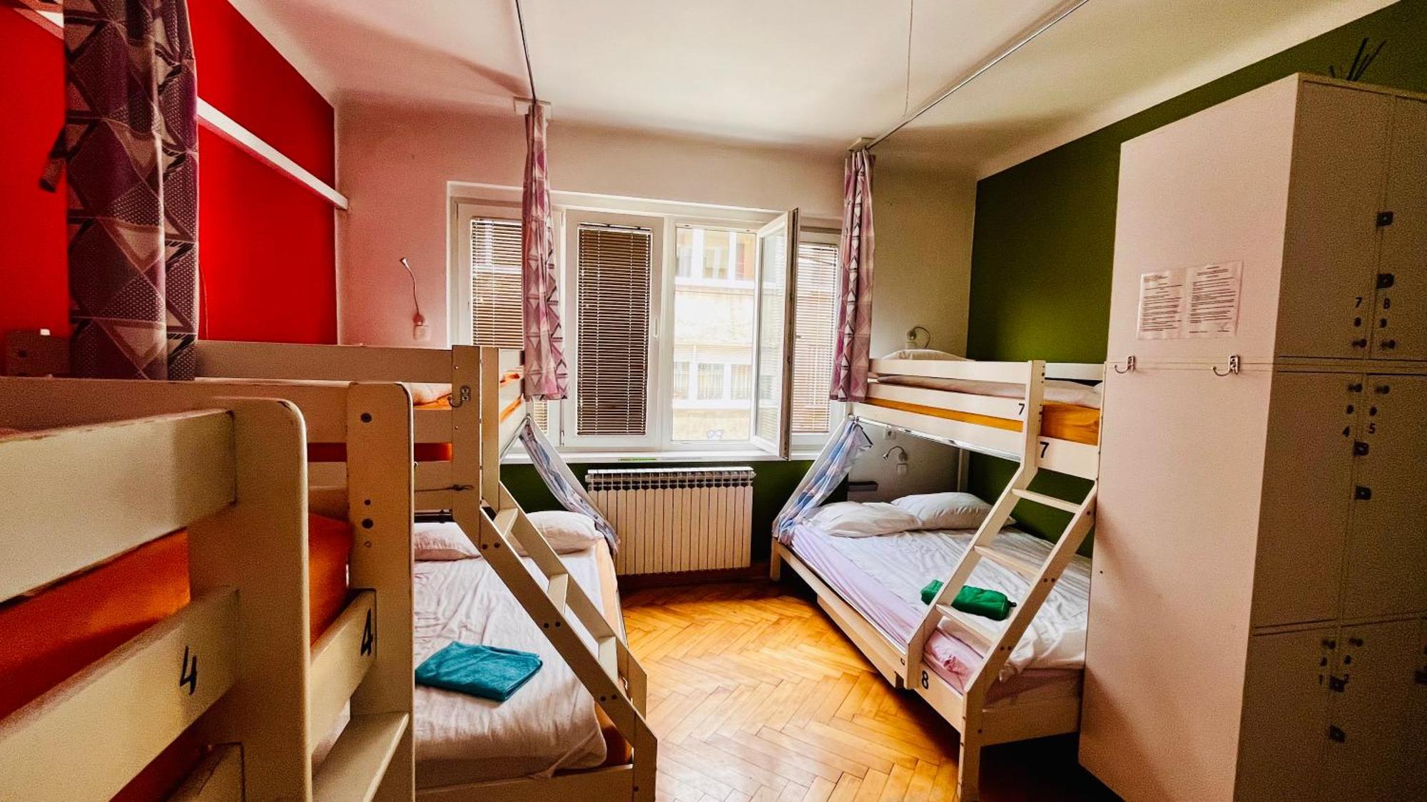 סראייבו Hostel Balkan Han מראה חיצוני תמונה